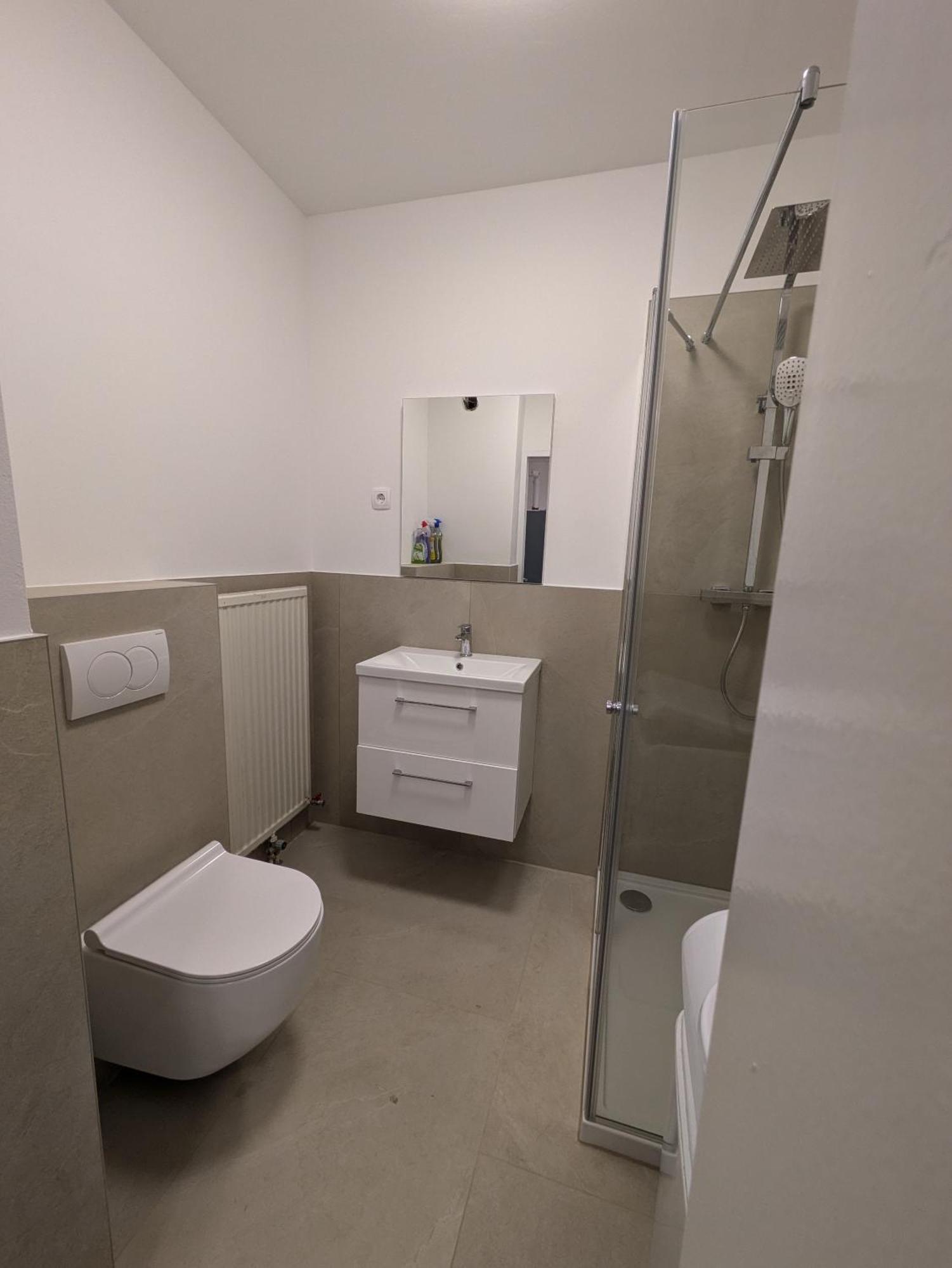 Ferienwohnung Dado 2 Айзенщат Екстериор снимка
